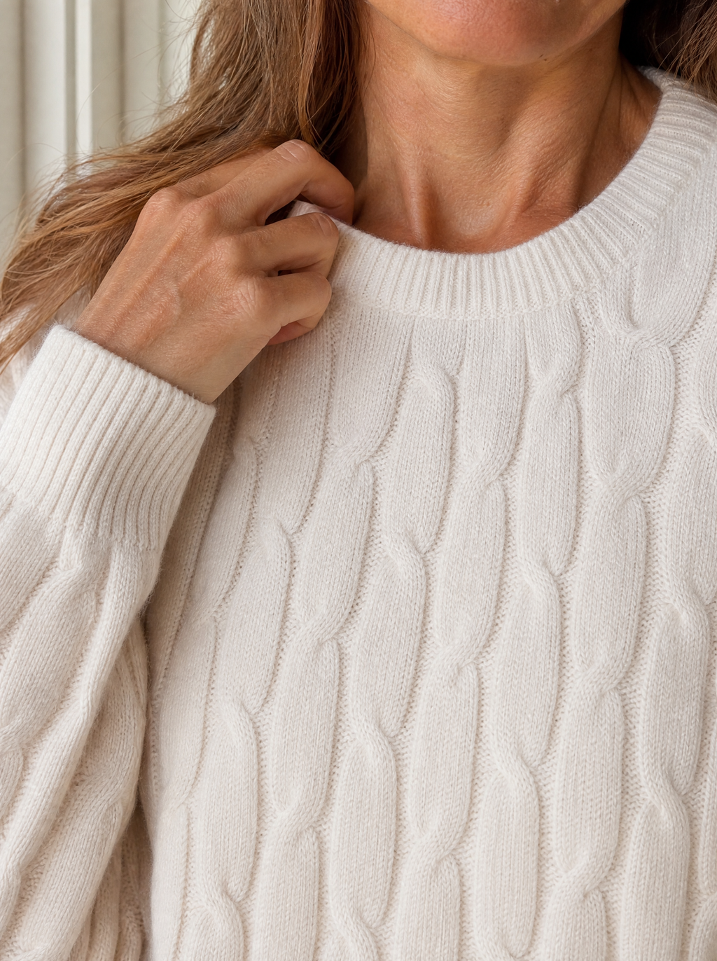 Cable-Knit Crew Neck Sweater - detail