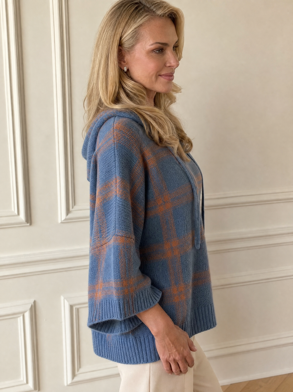Plaid Hooded Knit Sweater - side