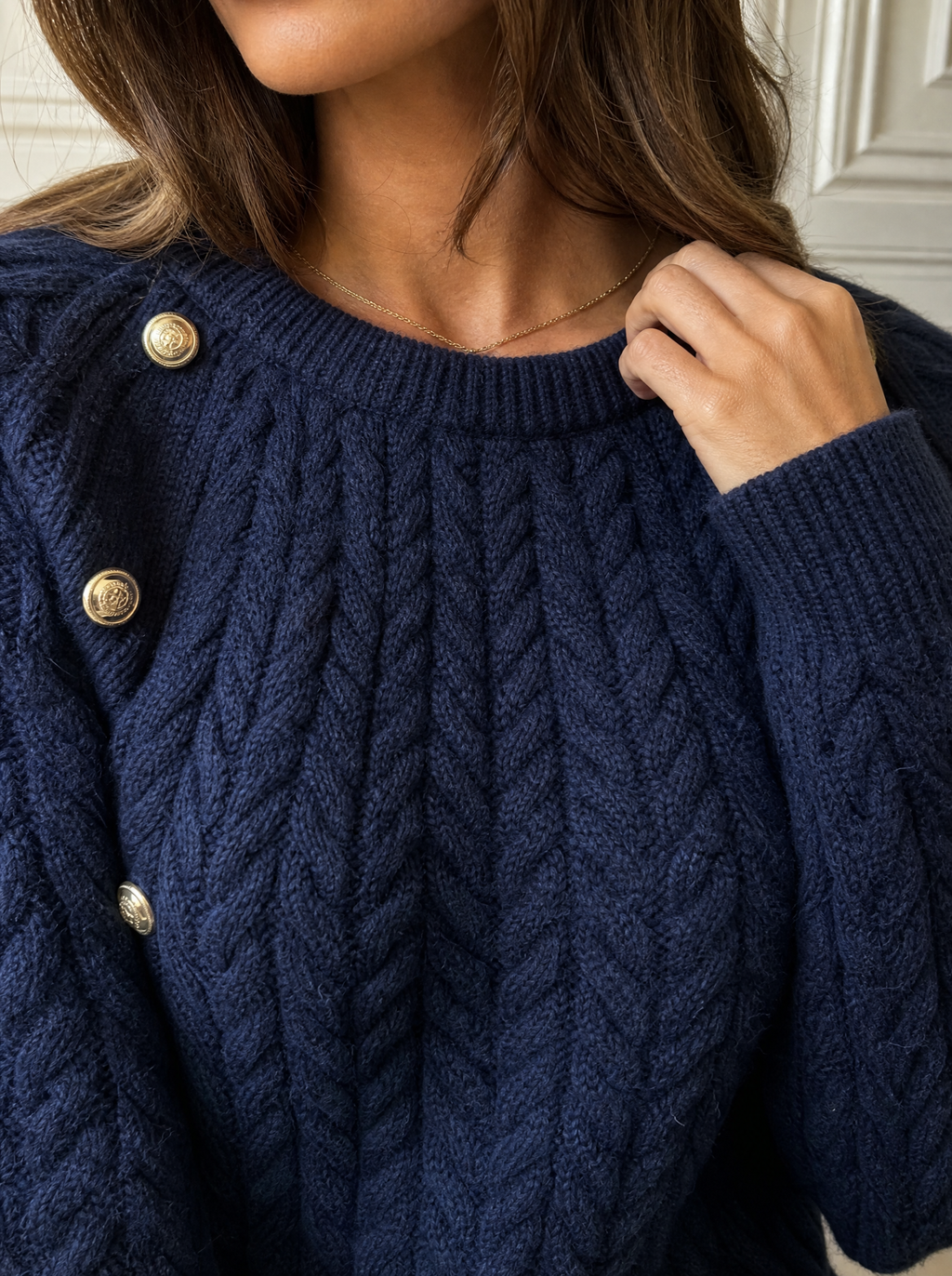 Cable-Knit Raglan Sleeve Sweater - detail