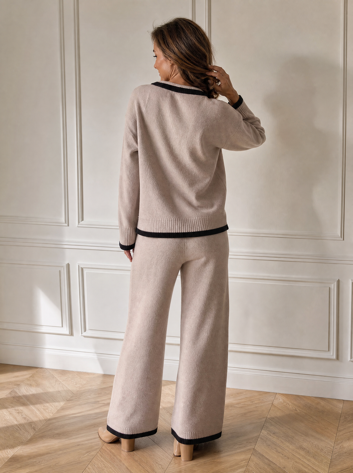 Contrast Trim Polo Collar Top and Pants Sweater Set - back