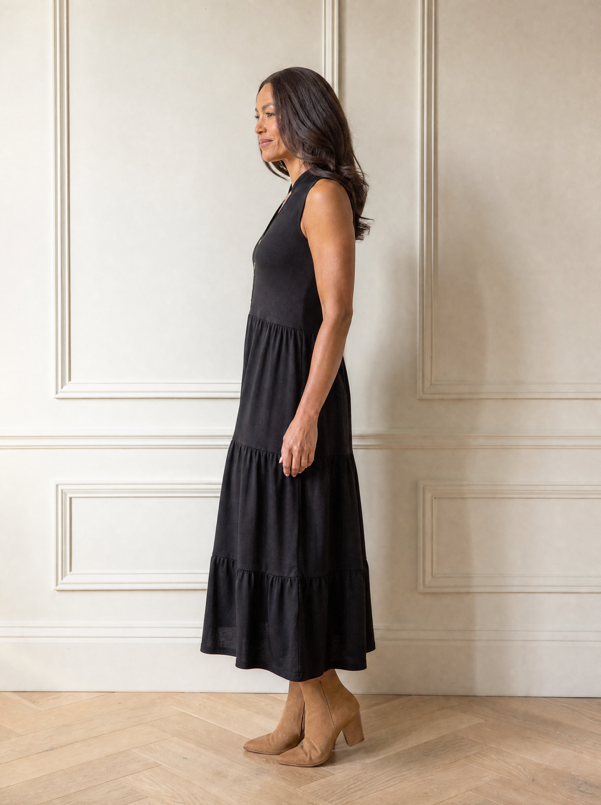 Sleeveless Notched Tiered Midi Dress - side