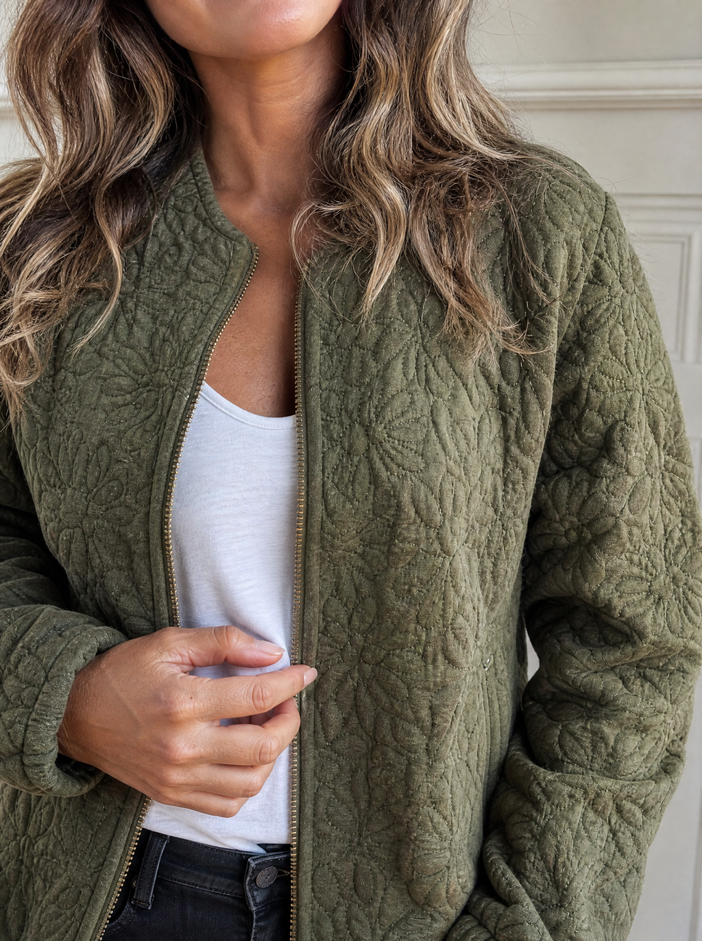 Floral Quilted Zip Up Jacket - detail