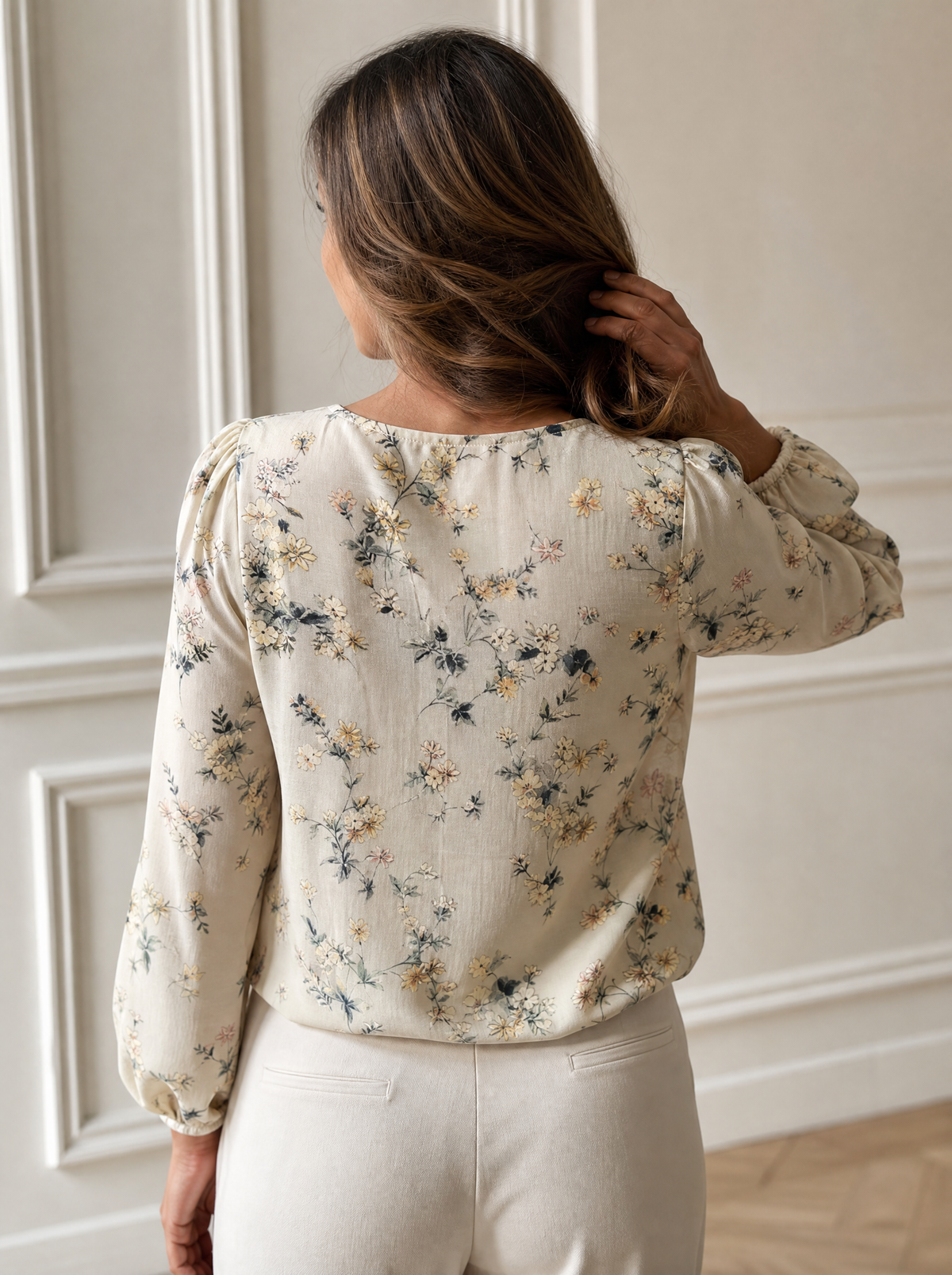 Floral Print V-Neck Long Sleeve Blouse - back