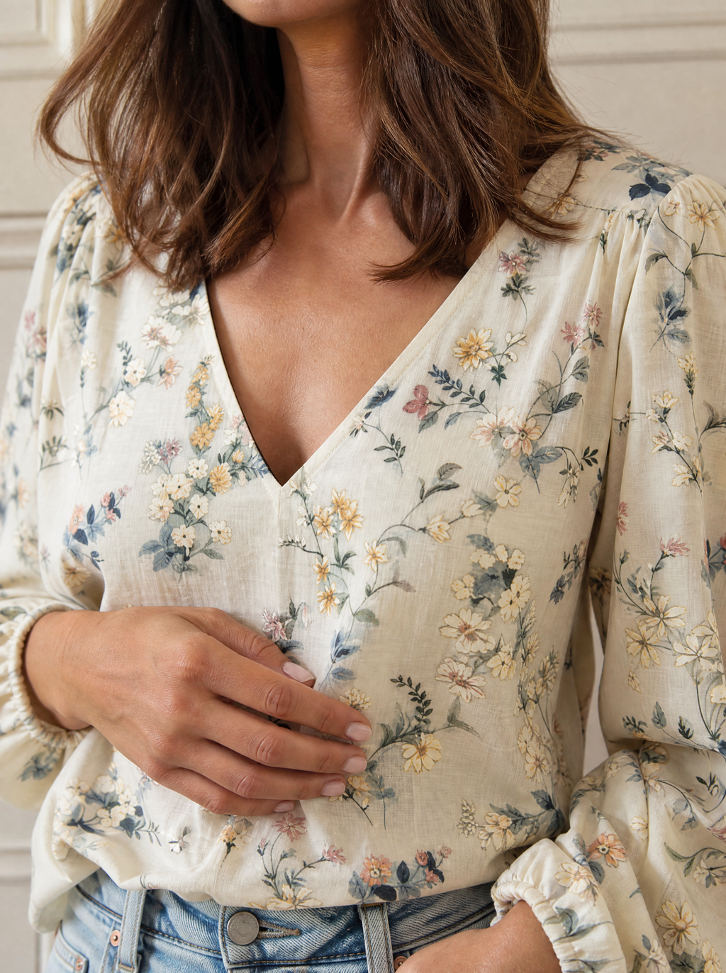 Floral Print V-Neck Long Sleeve Blouse - detail